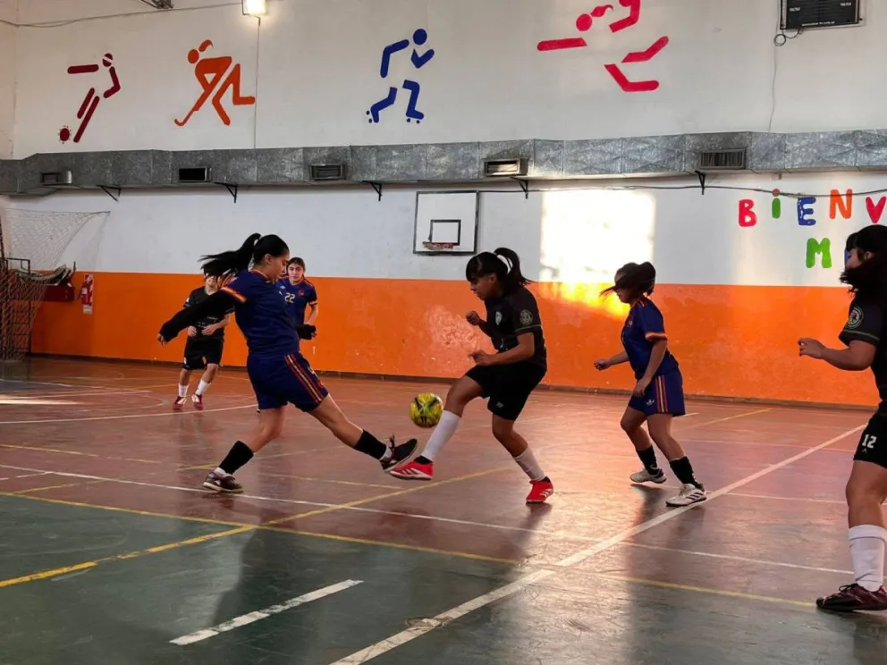 Este último fin de semana comenzó el torneo de futsal 2026 con gran cantidad de partidos. Foto gentileza.