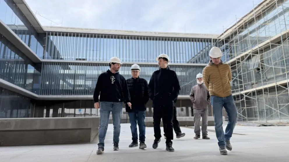 El intendente recorrió los avances de la obra.