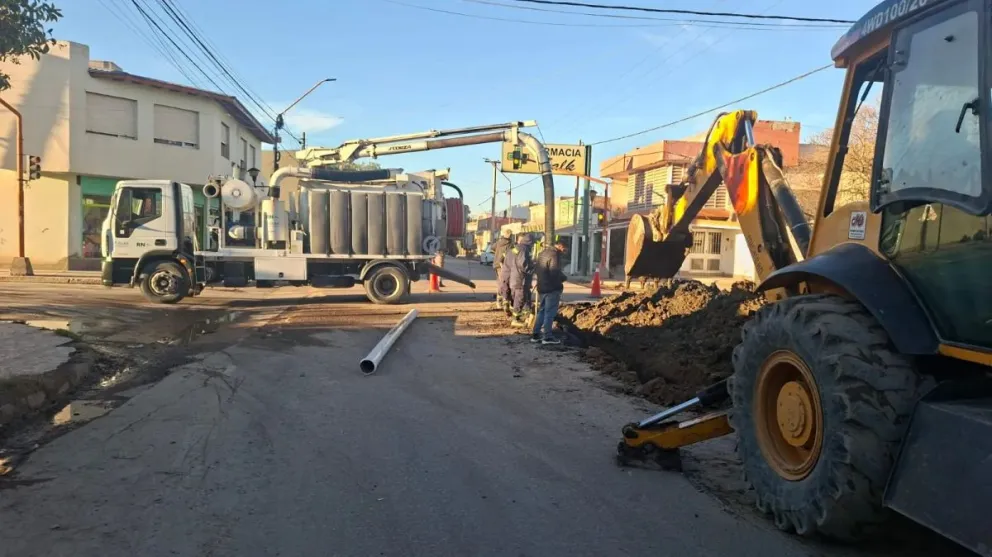 Aguas Rionegrinas consolida su plan de mantenimiento y mejora de sistemas de saneamiento.