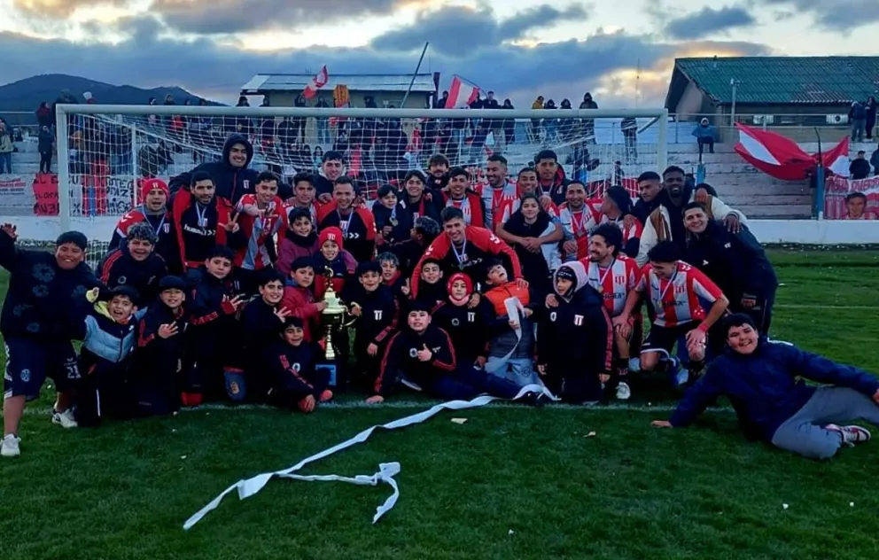 Estudiantes Unidos, defensor del título, finalizó segundo en la tabla general. Foto gentileza. 