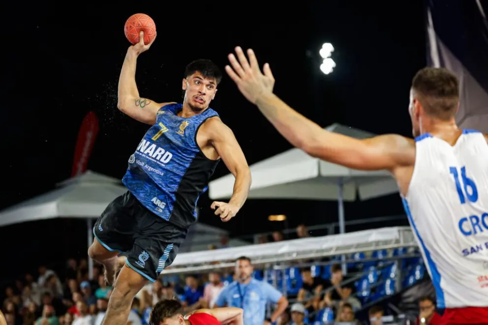 El seleccionado masculino bajó a Croacia, potencia mundial y está en cuartos. Foto: CAH.