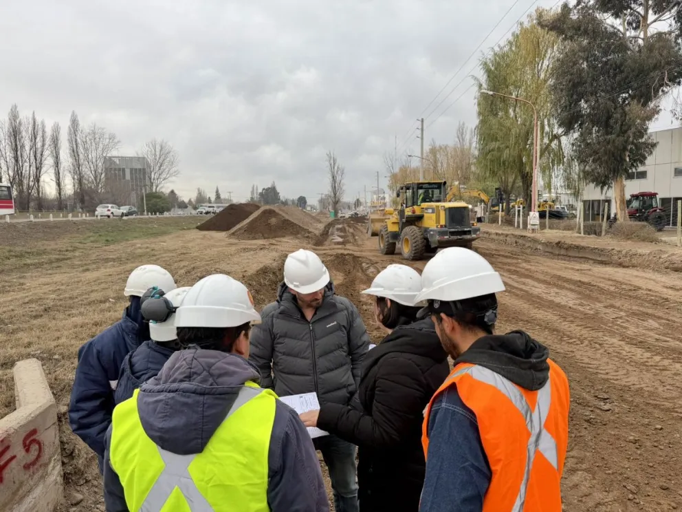 El intendente recorrió las obras.