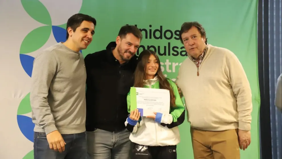 Más deportistas de Río Negro fueron reconocidos por el Gobierno Provincial en Cipolletti.