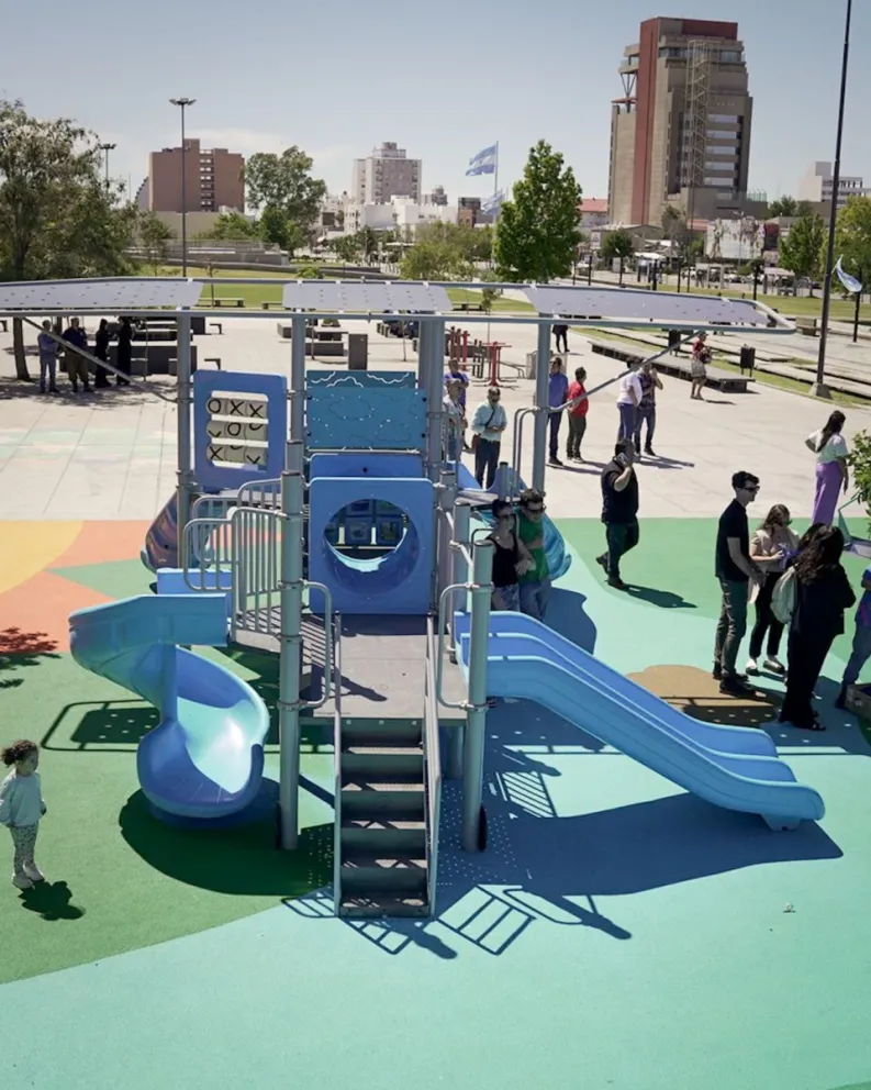 Los parques temáticos, como el referido al Ara San Juan, son intensamente usados por los niños. 