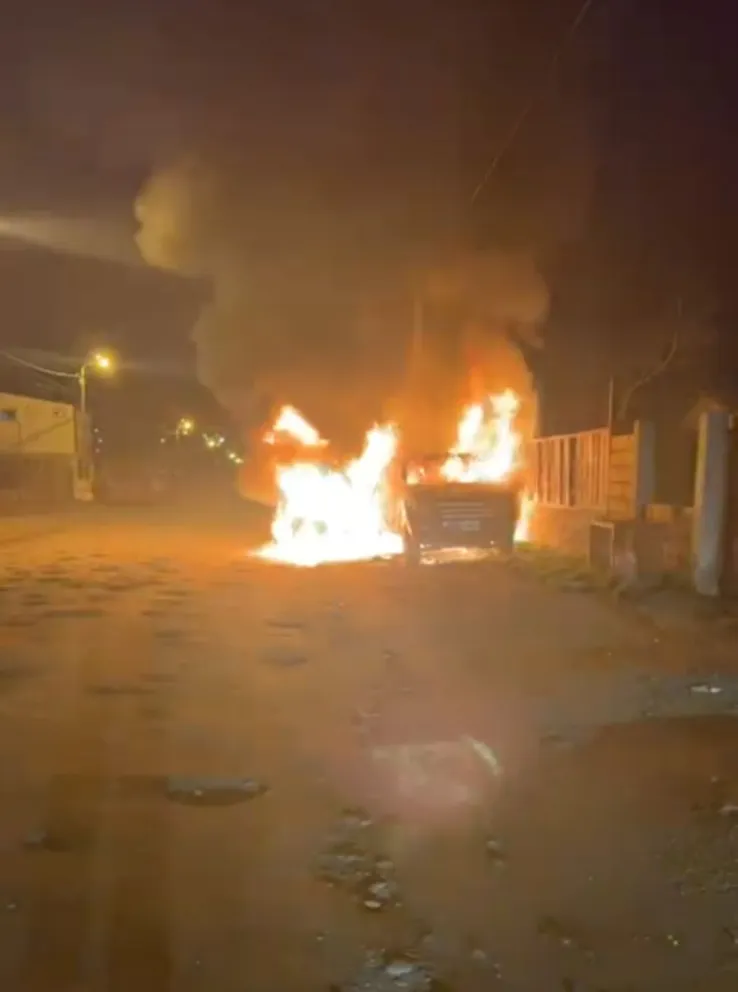 La camioneta sufrió pérdidas totales.