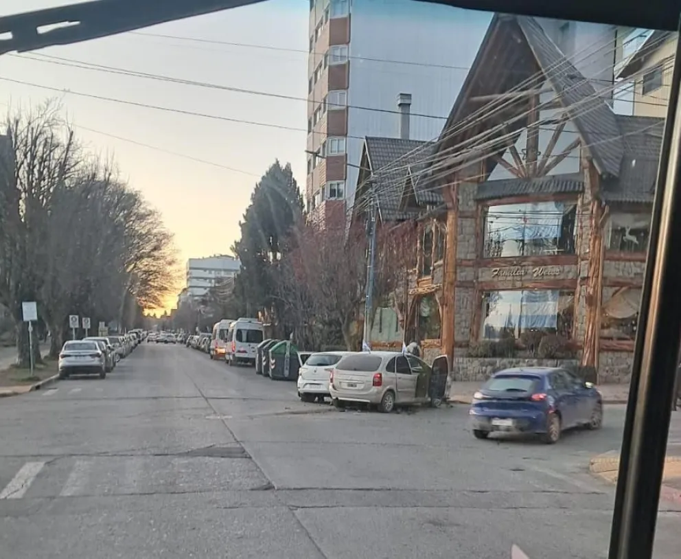 El accidente ocurrió alrededor de las 9 de la mañana. No se registraron heridos de gravedad. 