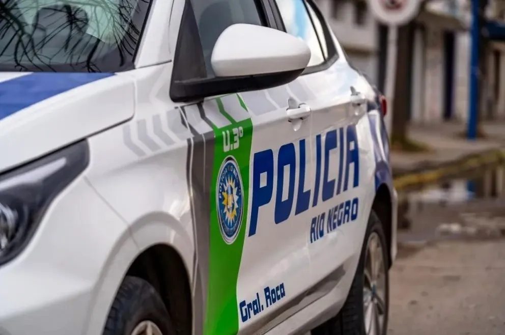 El hombre fue imputado por el delito de hurto, mientras que la mujer enfrenta cargos por encubrimiento.