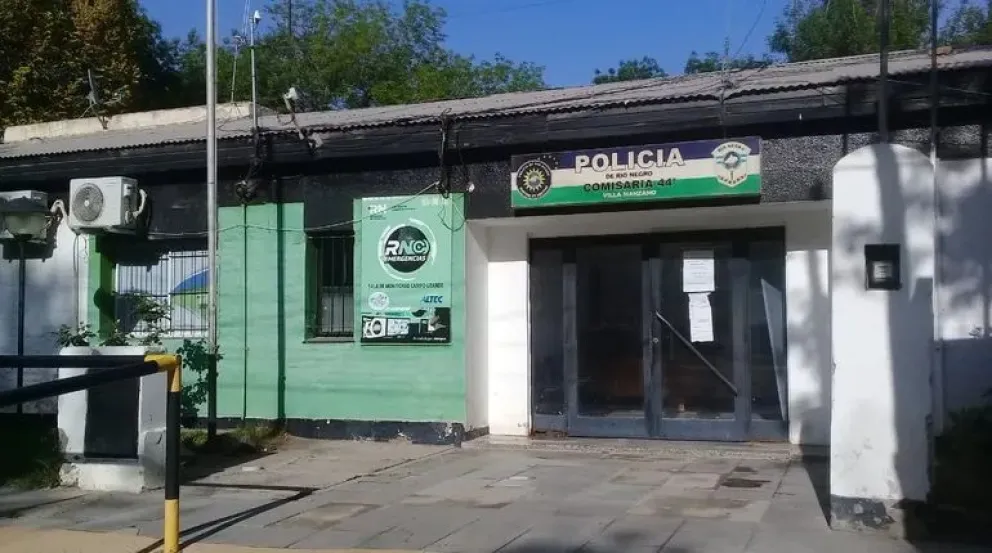 Comisaría de Villa Manzano.