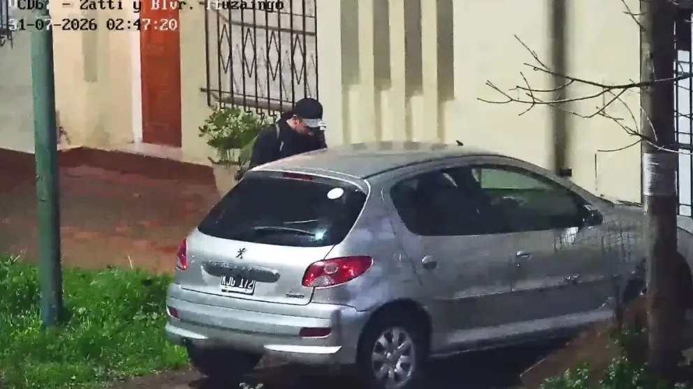 Un operador observó a un individuo merodeando con actitud sospechosa en la intersección de Ituzaingó y Zatti. Foto: Gobierno de Río Negro.