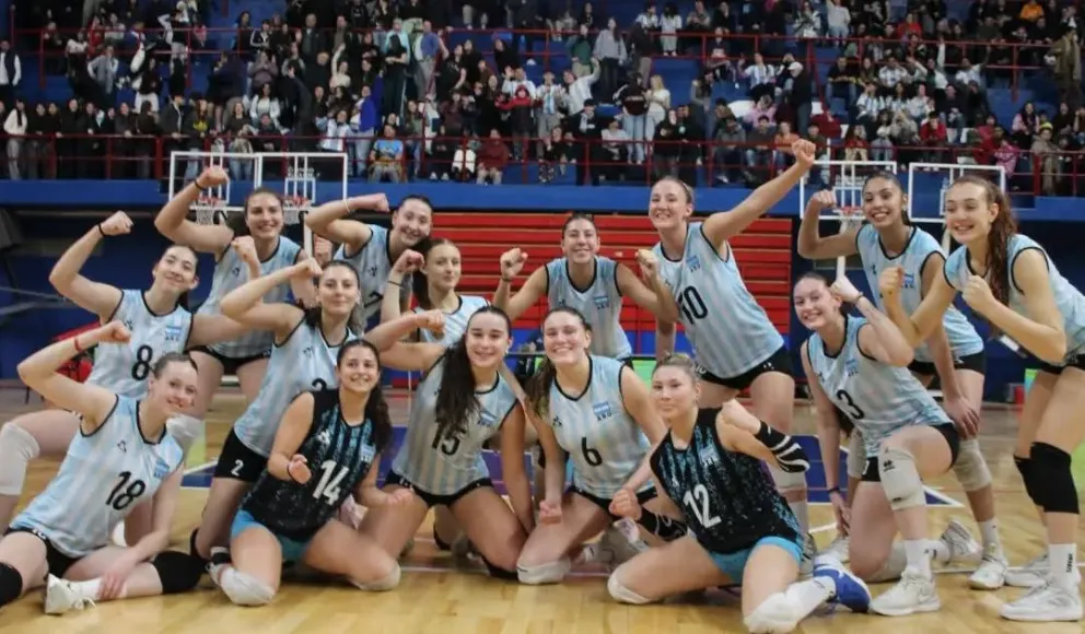 El seleccionado nacional sumó una muy linda experiencia en Neuquén. Fotos: FEVA.