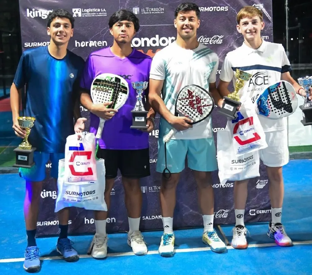 Diego Erbin, segundo de izquierda a derecha, sumó un muy buen subcampeonato. Fotos: gentileza.