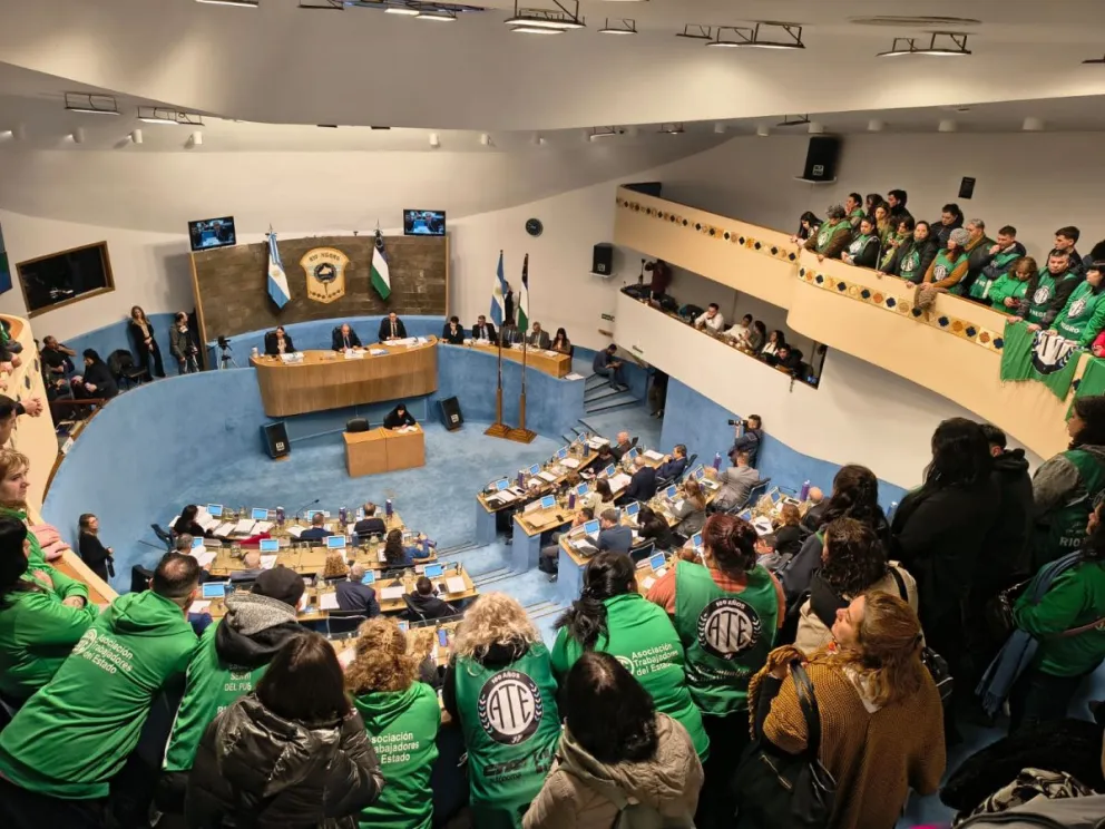 Alrededor del 35% de los trabajadores alcanzados pertenecen a las áreas de Salud Pública. Foto gentileza