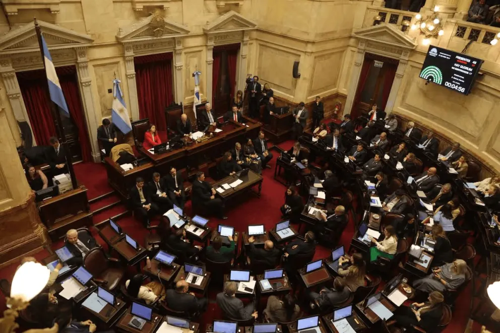 El oficialismo sumó el respaldo de la Unión Cívica Radical (UCR), el PRO y bloques provinciales como La Neuquinidad y Despierta Chubut.