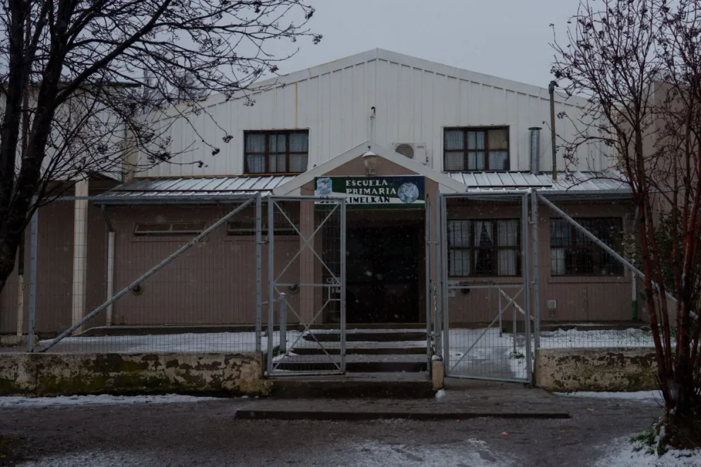 Hay nevadas en varias zonas de la ciudad y bajas temperaturas. Foto: Marcelo Martínez