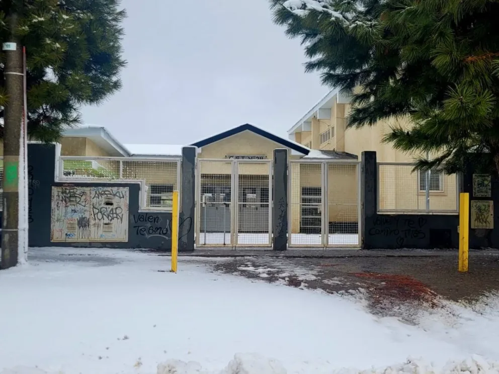 Clases suspendidas el martes 11 por la mañana. Foto ANB