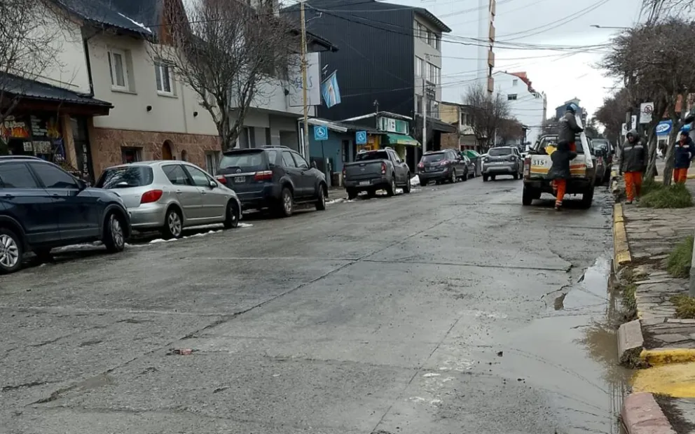 La intervención se realizó sobre un tramo de la calzada que presentaba importantes roturas y desniveles. Foto gentileza