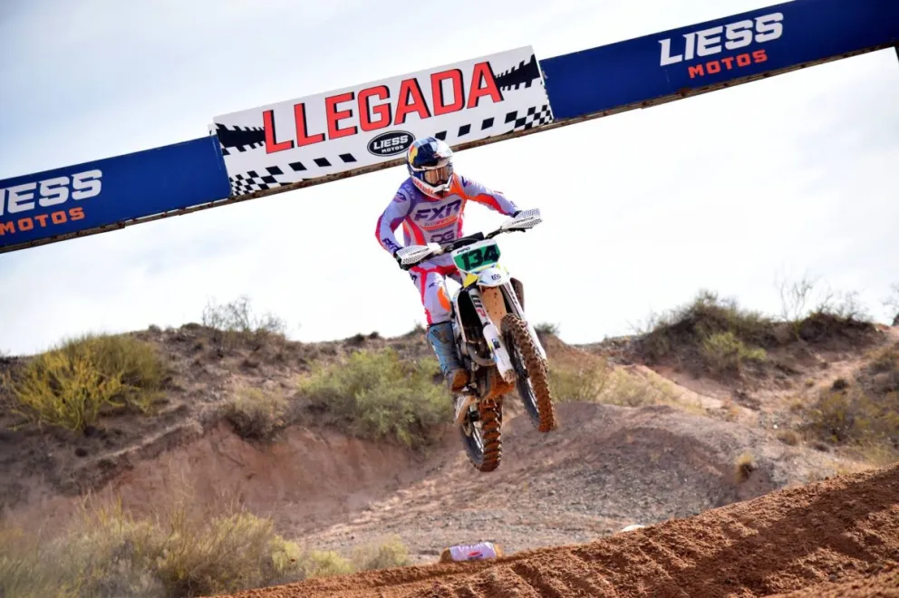 El circuito "La Barda" espera por más de 150 motos de diferentes puntos de la Patagonia. Fotos: Motocross Club Neuquén.