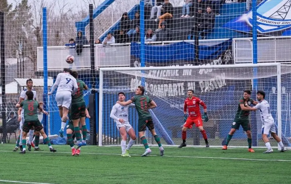 Deportivo Rincón viene de empatar como local y ahora va a Mendoza. Foto: prensa Deportivo Rincón.