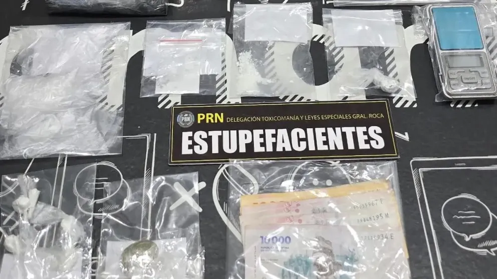El operativo se llevó a cabo este viernes en dos viviendas ubicadas en calles Cipolletti al 1.500 y Mitre al 1.900. Foto: Gobierno de Río Negro.