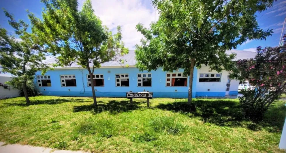 Comisaría 35 de Villa Regina.