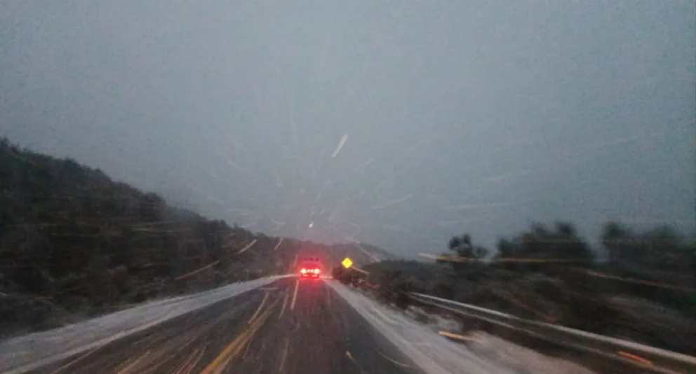 Así está la Ruta 40 entre Bariloche y El Bolsón este miércoles. Foto: Vialidad Nacional. 