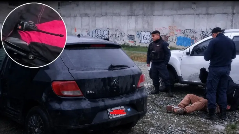 Los efectivos secuestraron un inhibidor de señal que estaba encendido dentro del vehículo en el que intentaron escapar. Foto gentileza