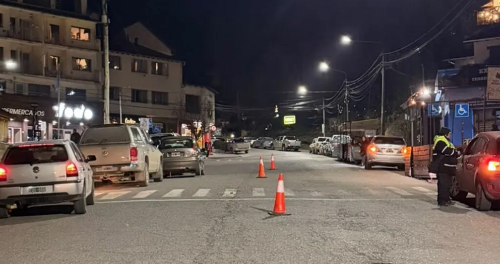 Los controles se realizaron durante el fin de semana en distintos puntos de la ciudad. Foto: Municipalidad de Bariloche. 
