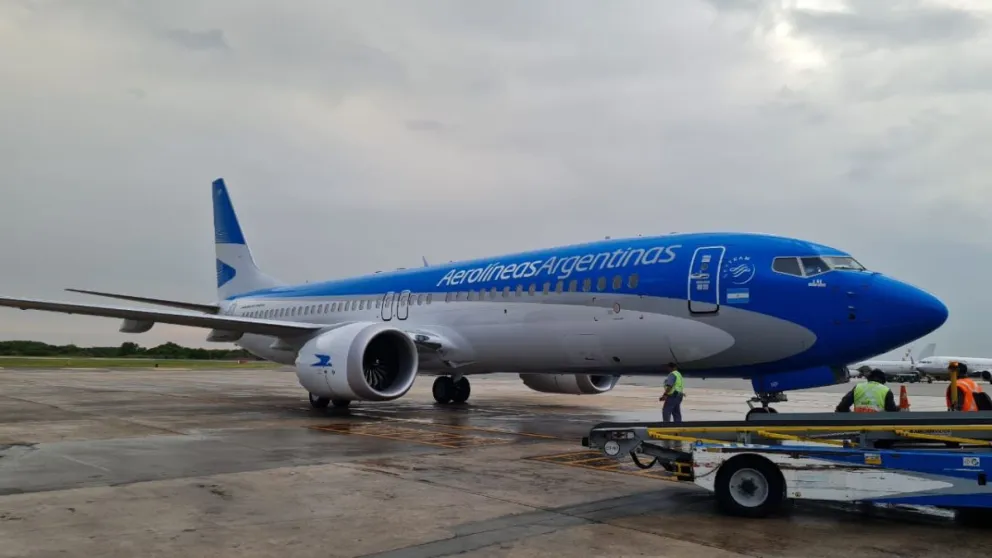 El Juzgado reconoció un resarcimiento por daño patrimonial de 107.664,33 pesos correspondientes al tramo no utilizado, los pasajes de transporte terrestre y la noche de alojamiento perdida.