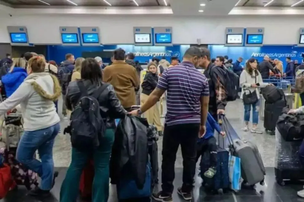 Las operaciones y la actividad en las terminales aéreas del país se desarrollan con total normalidad.