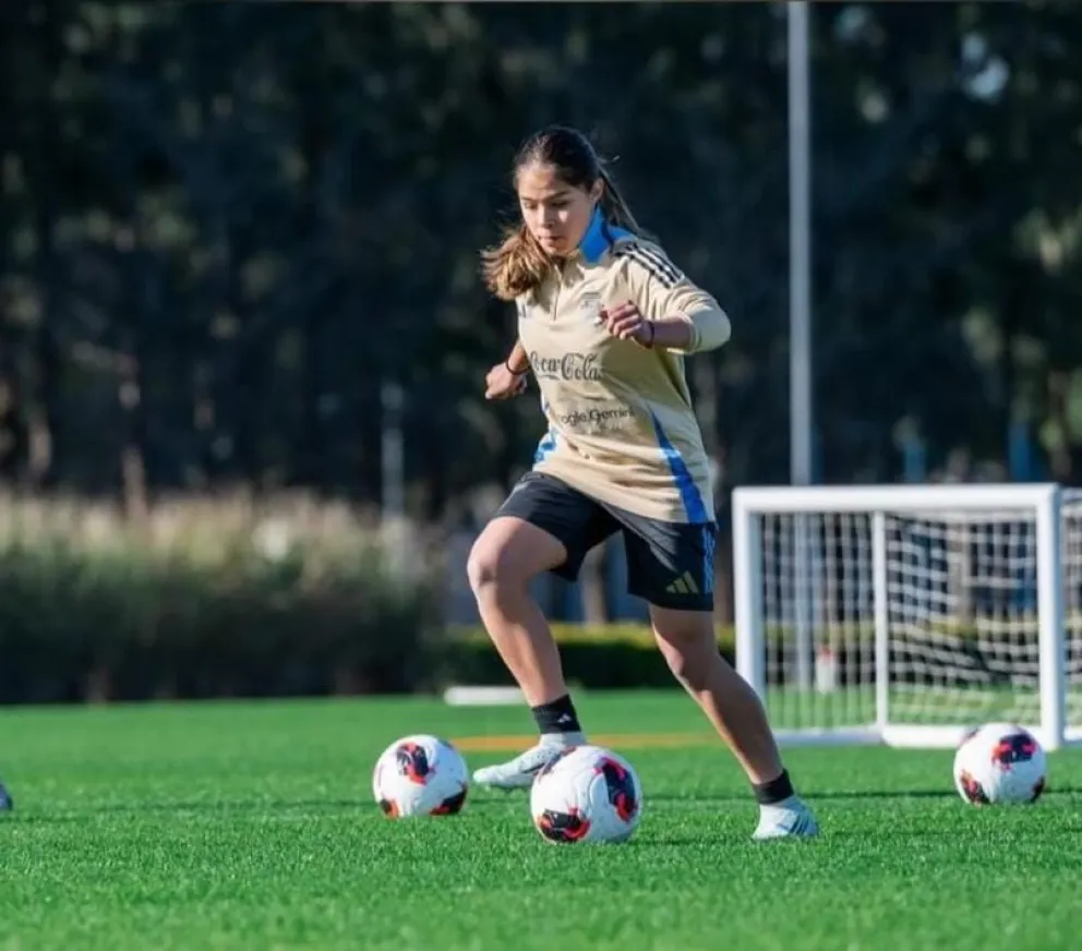 Narela en uno de los tantos entrenamientos con la selección en Ezeiza. Fotos: gentileza.