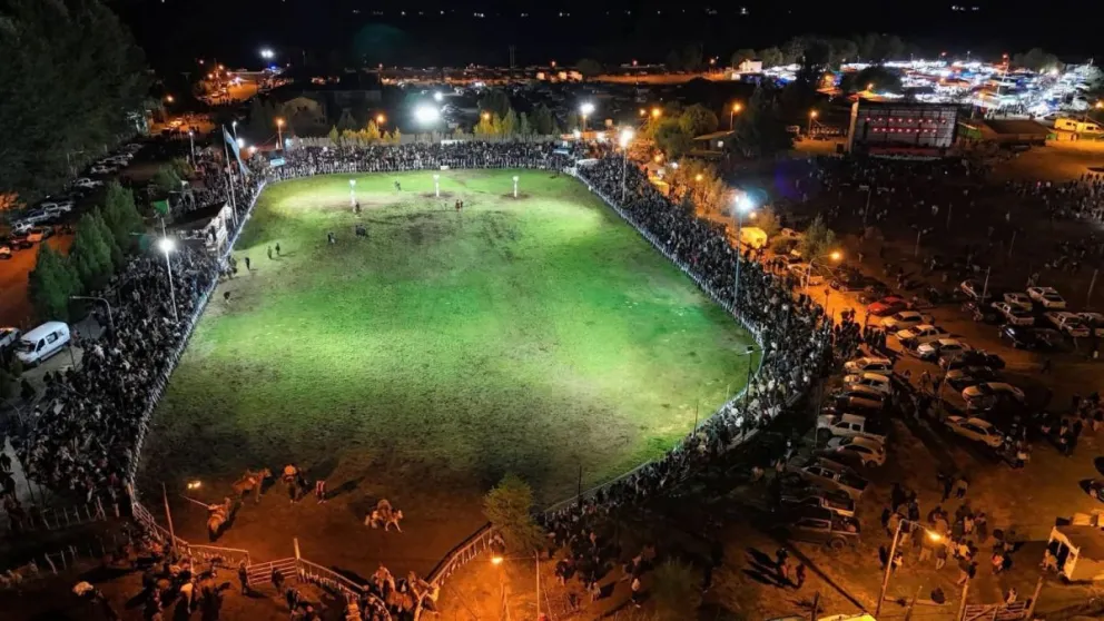 Sele Vera y los Pampas será el principal atractivo artístico de la festividad neuquína.