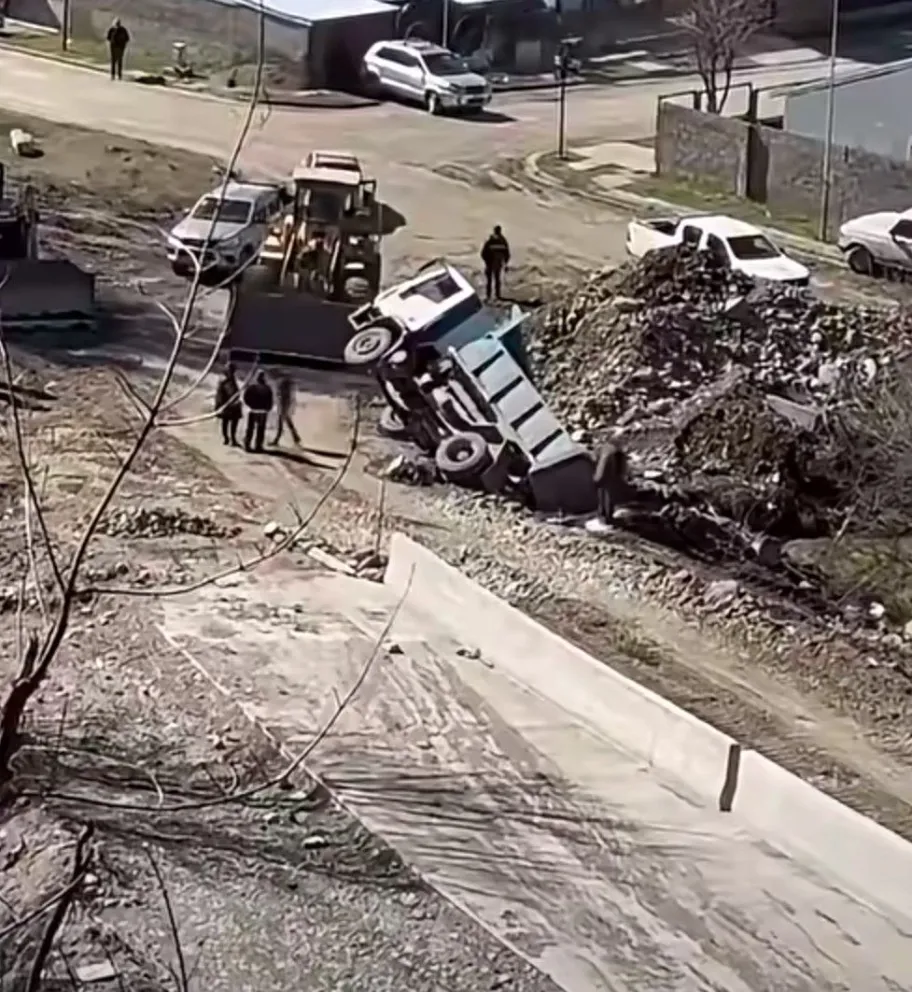 Luego del accidente,  el chofer fue sometido a un test de alcoholemia y dio negativo.