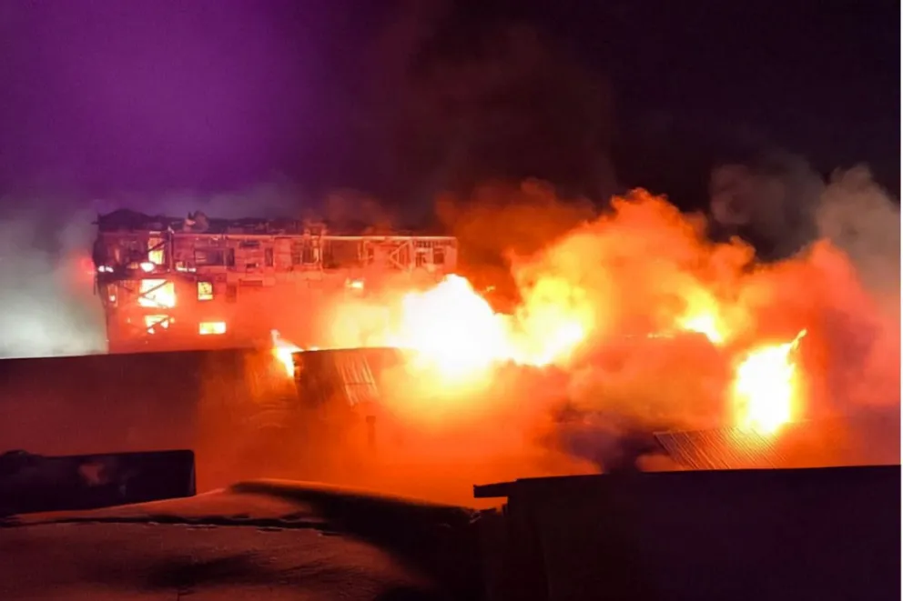 Desbastador incendio en Chillán - El centro de esqui permanecera cerrado. 