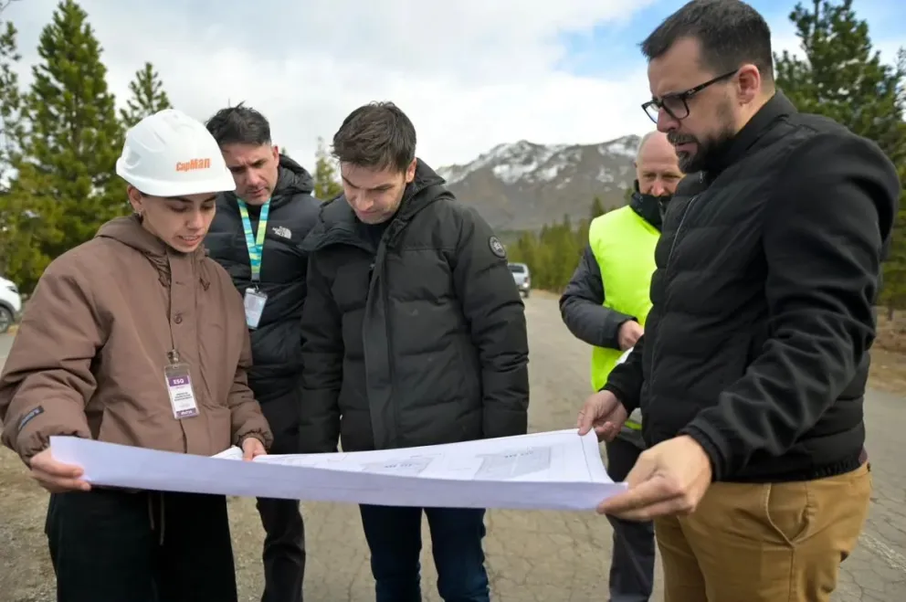 El gobernador "Nacho" Torres estuvo presente en el inicio de obras. Foto: Gobierno de Chubut.