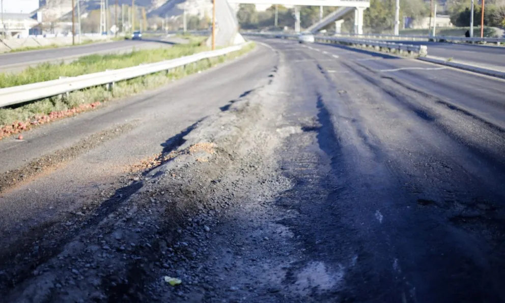 El proyecto de ley destina  $7.000 millones, de inversiones del sector hidrocarburífero, al financiamiento de obras de reparación y mantenimiento en las rutas.