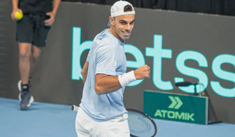 Cerúndolo sumó el punto necesario y Argentina sigue en el grupo Mundial. Foto: prensa AAT.