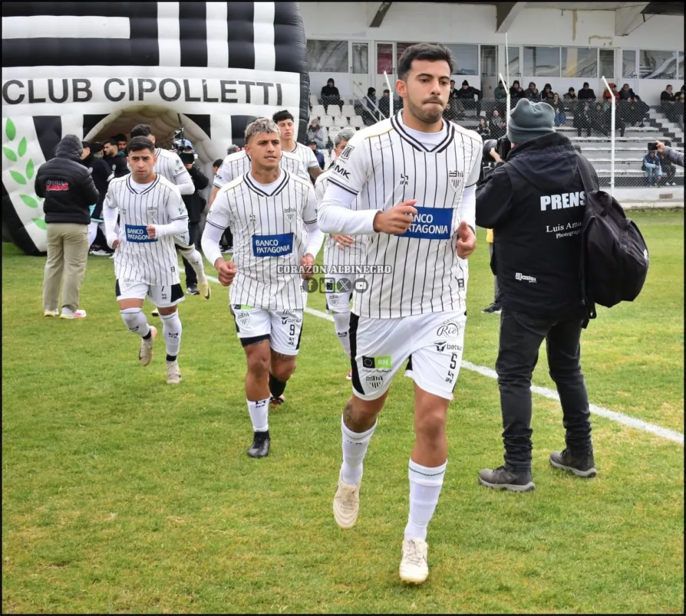 Cipolletti viajará a Formosa y la revancha será en casa. Foto: Corazón Albinegro.