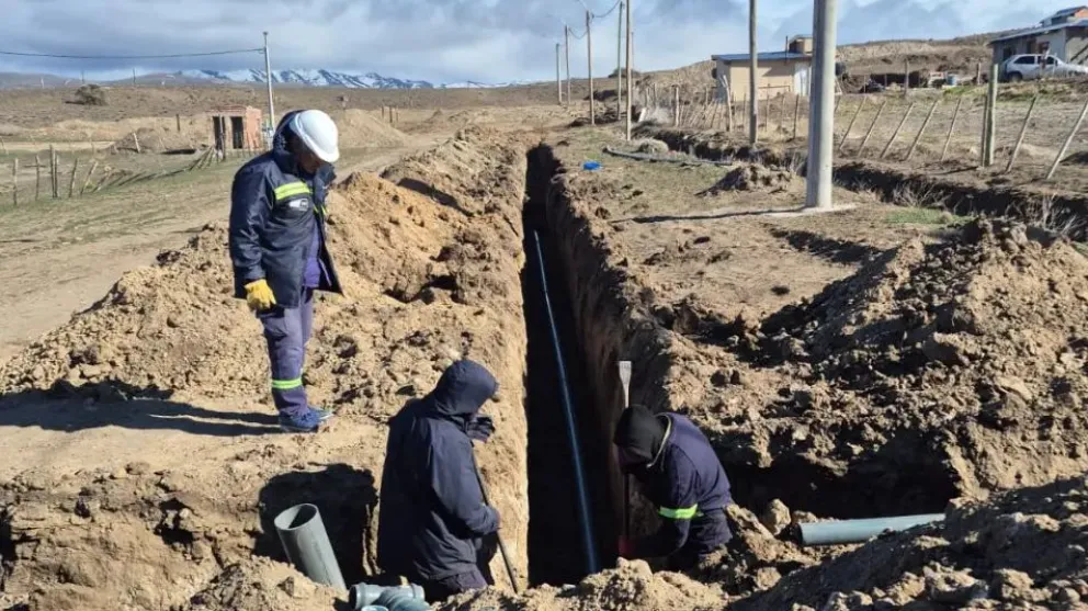 Más familias de la localidad podrán tener un mejor servicio de agua potable. Foto: Gobierno de Río Negro.
