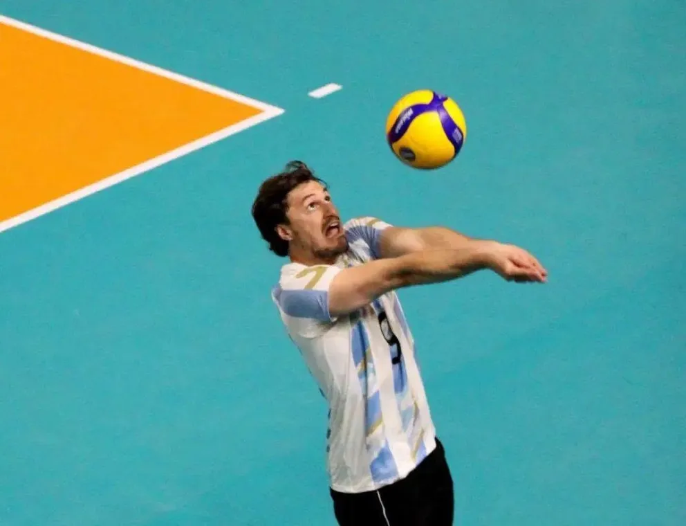 Arroyo sumó otro gran torneo con la celeste y blanca. Foto: Somos Voley.