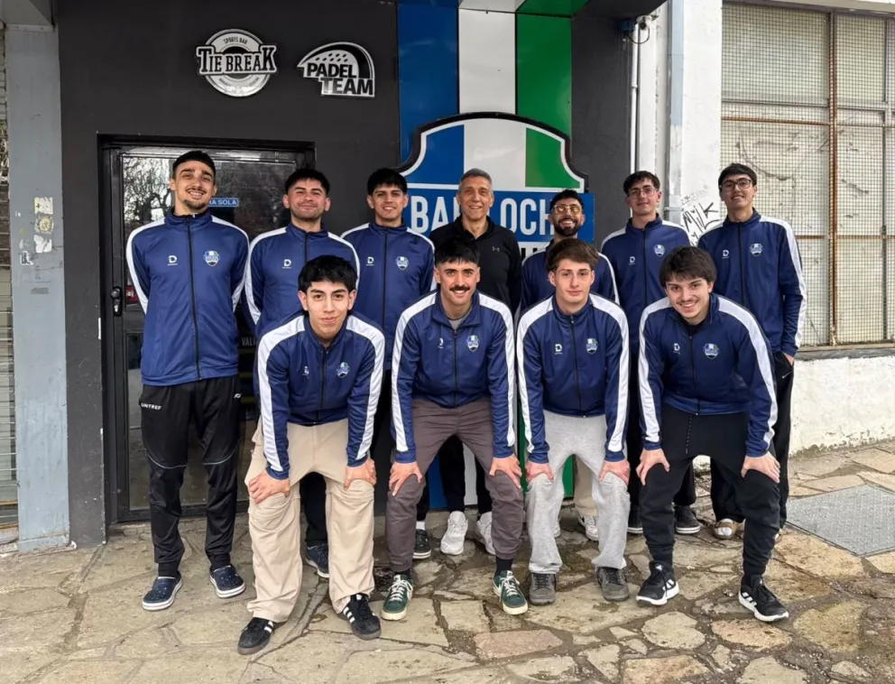 El plantel del BVC que desde este sábado 10 jugará en Santa Fe. Foto: gentileza.
