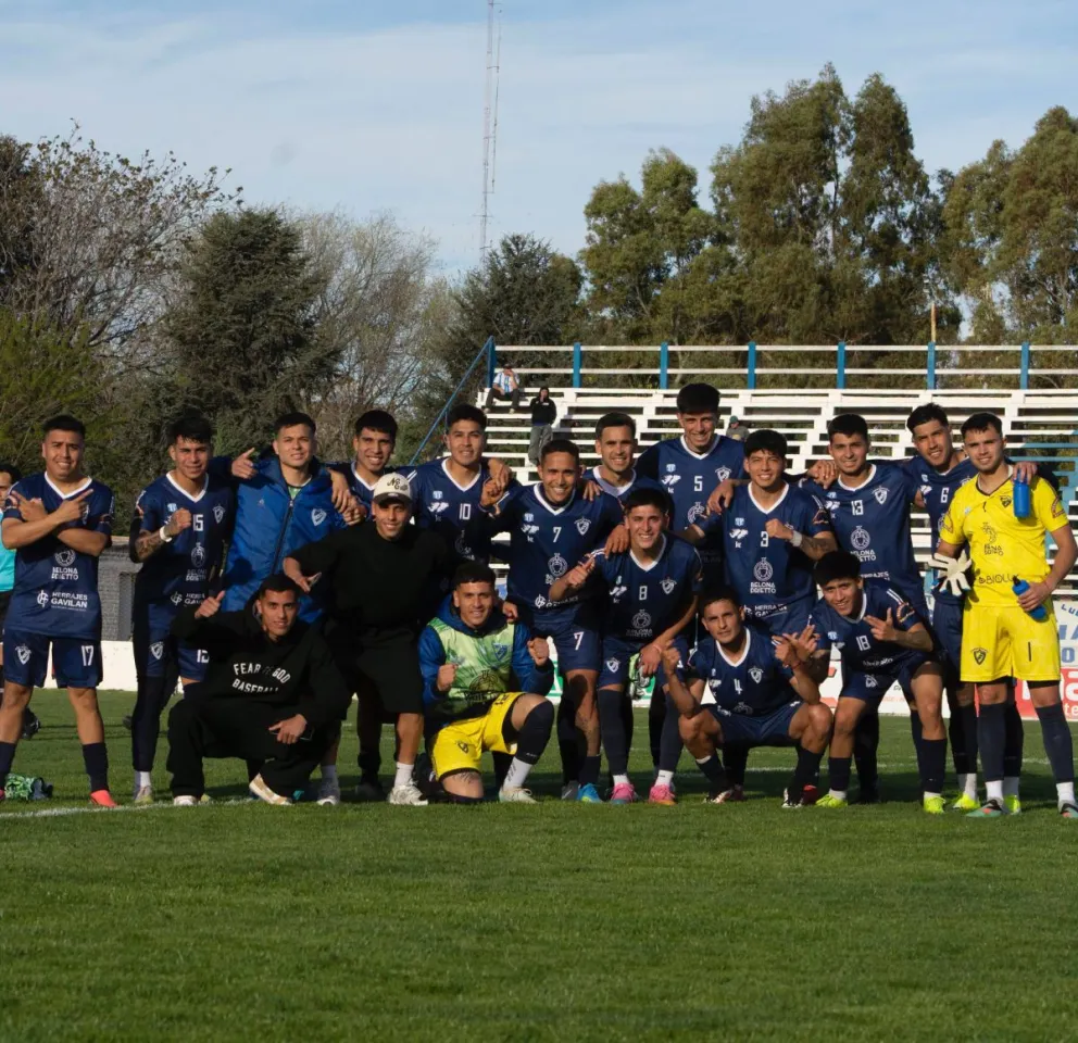 Regina viene de ganar su zona y arranca la serie como visitante. Foto: prensa club Atlético Regina.