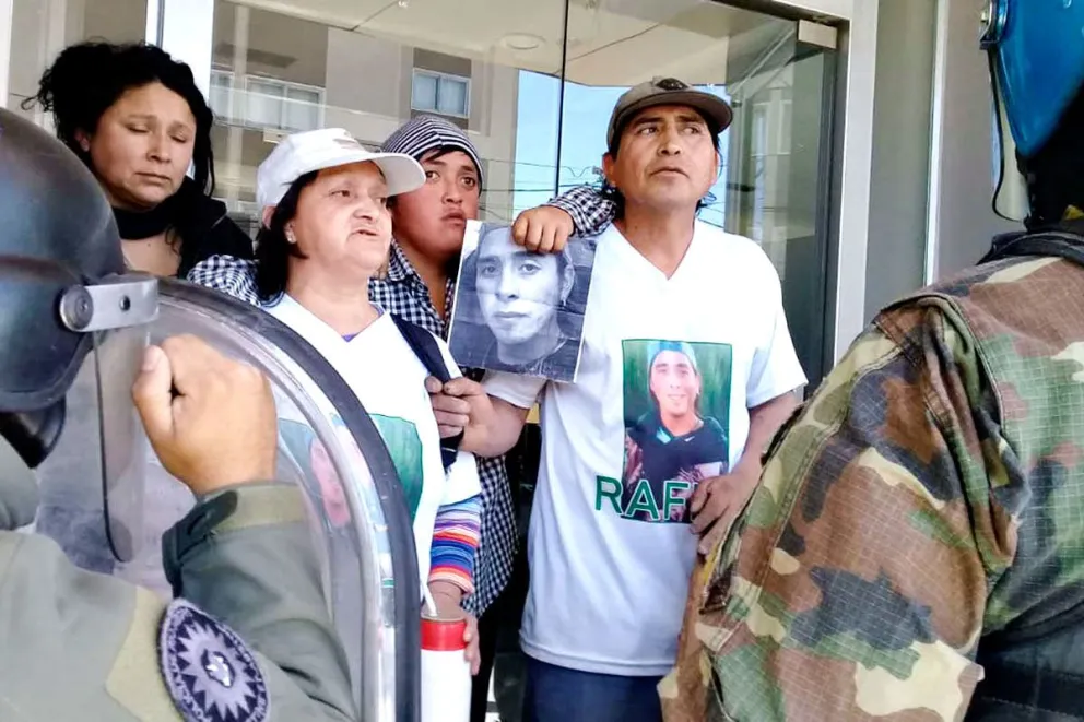 Con la rebaja de penas dispuesta por la Cámara Federal de Casación Penal, ninguno de los prefectos involucrados deberá cumplir prisión efectiva.