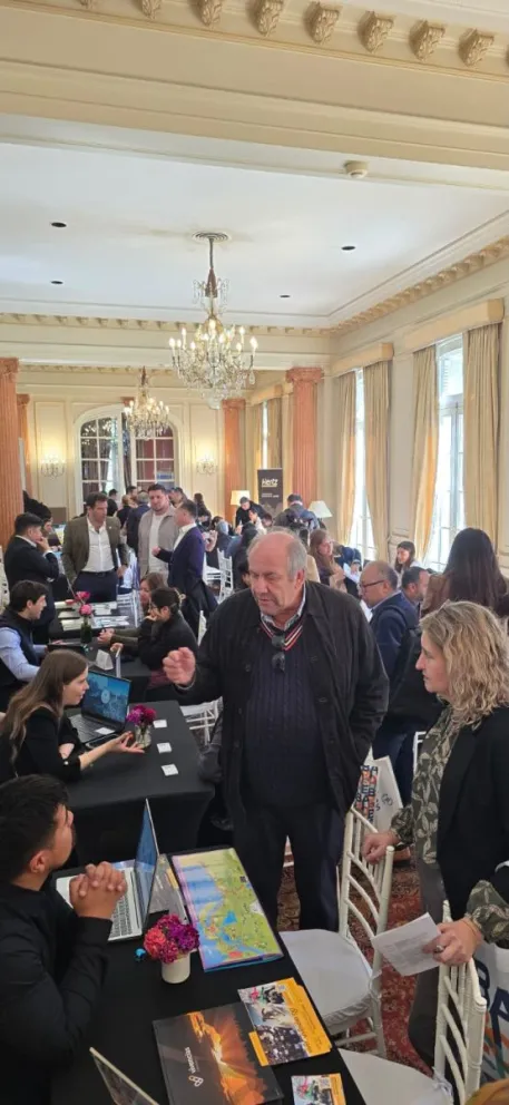 La acción promocional estuvo estrechamente vinculada a la reanudación de los vuelos directos entre Santiago y Bariloche.