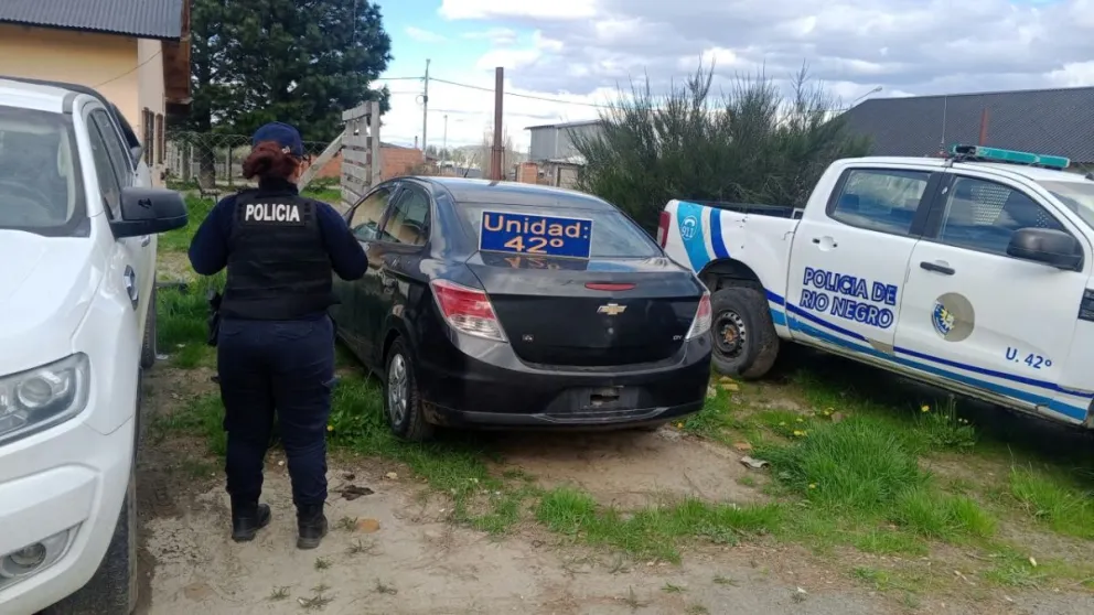 El auto fue robado el pasado 7 de octubre. Foto: Policía de Río Negro.