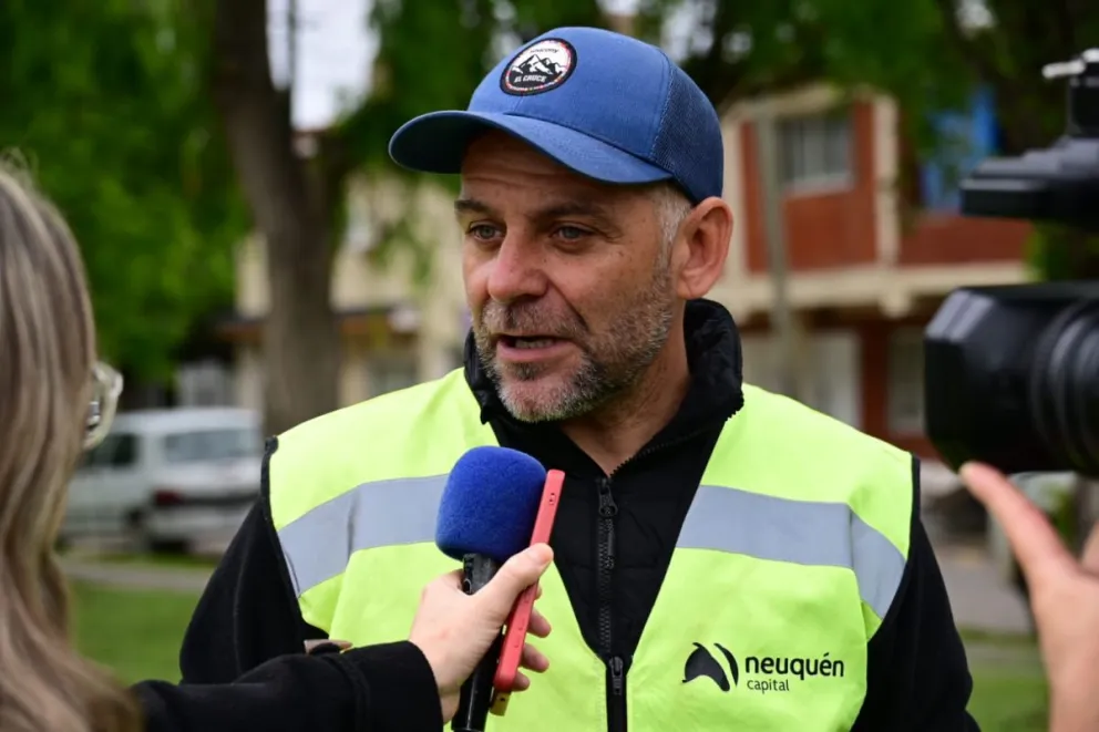 Haspert recomendó limpiar las canaletas de las viviendas y no sacar la basura hasta el viernes.