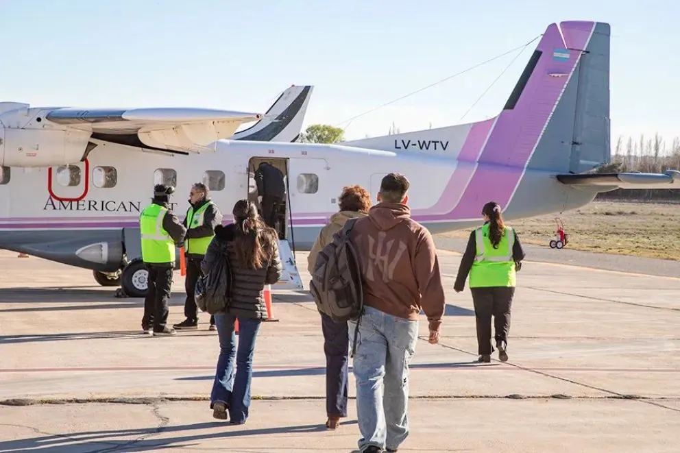 La propuesta acompaña las nuevas rutas aéreas de American Jet que conectan Neuquén capital con Chos Malal y Chapelco. Foto: ilustrativa.