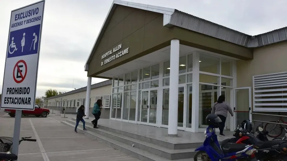 La mujer fue trasladada al hospital local, pero no pudieron salvarla.