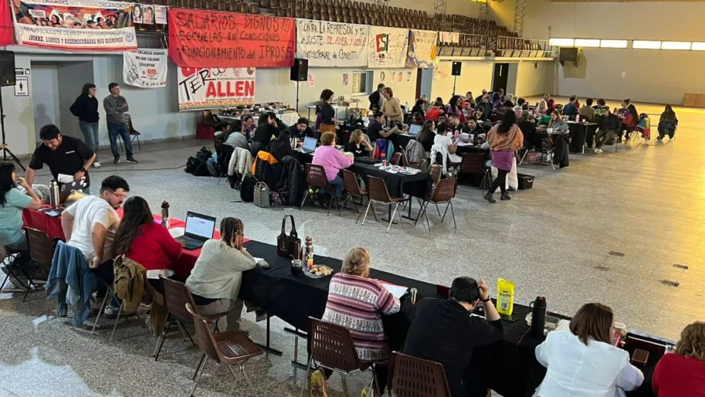 "Seguimos organizados, movilizados y en lucha por salarios dignos", indicaron desde el gremio. Foto: UnTER. 
