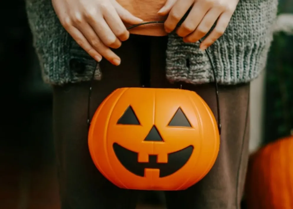 Los pequeños de Los Coihues celebrarán por el barrio una tarde-noche de halloween. 